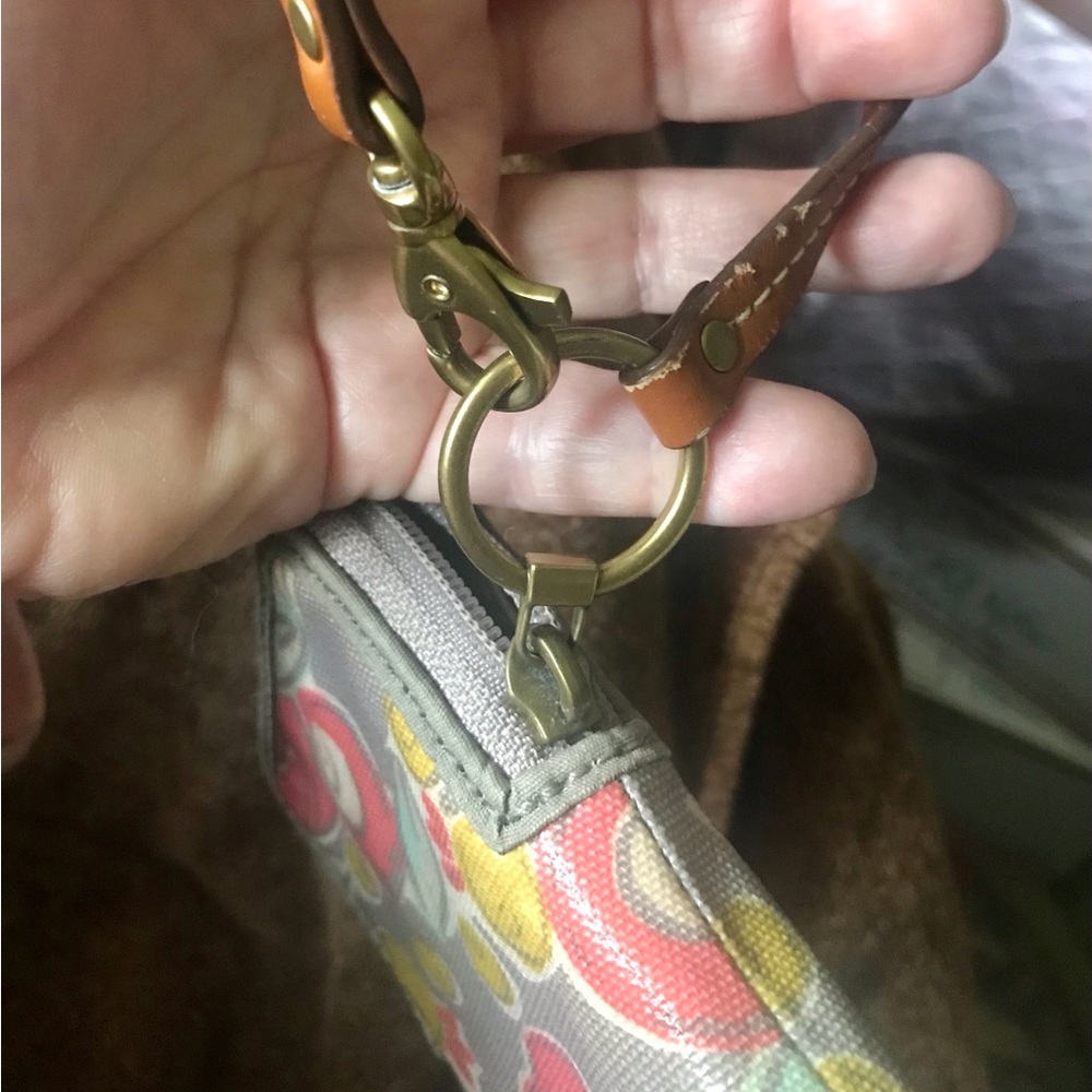 Authentic Fossil Card Keeper Wristlet Vintage - image 5